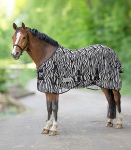 Waldhausen Derka przeciw owadom Zebra z klapą na brzuch i ogon roz 145 24 h 