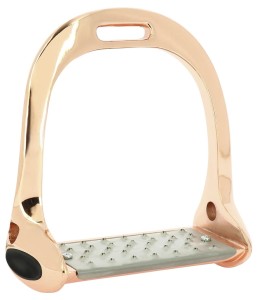 Aluminiowe strzemiona z szeroką stopką